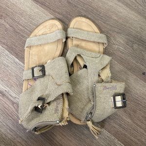 Blowfish Malibu Sandals size 9.5